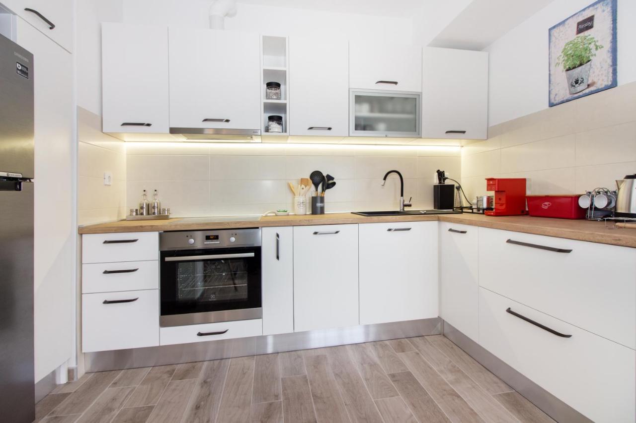 Utopia Apartments Split Dış mekan fotoğraf